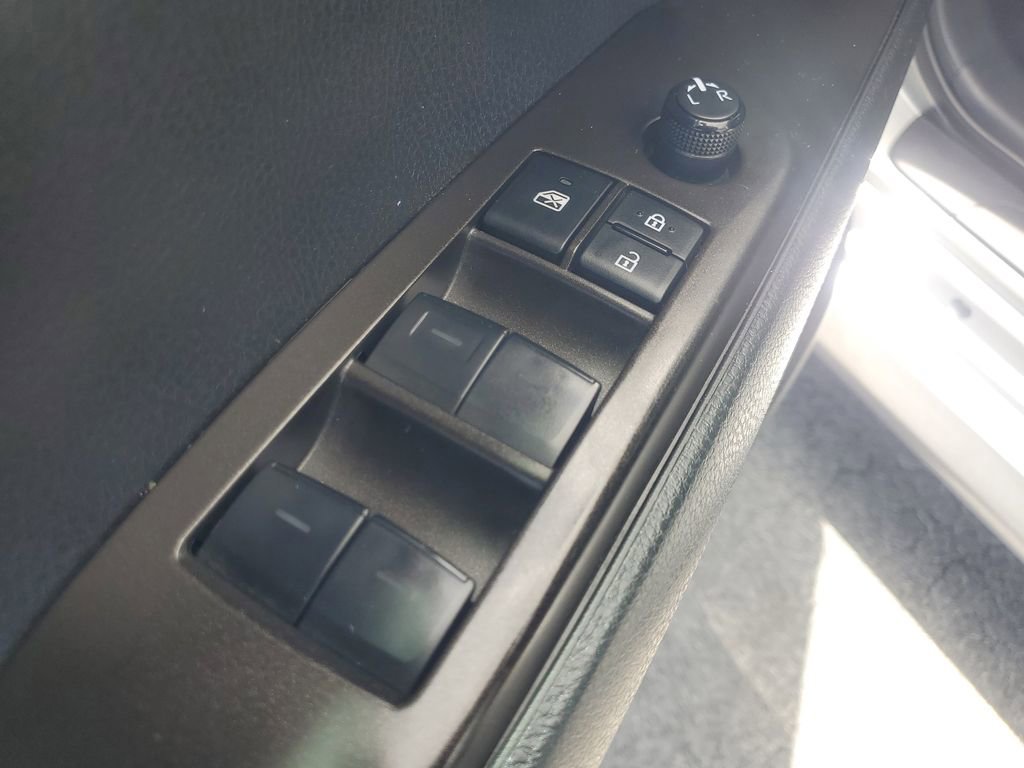 Used 2024 Toyota Camry LE FWD image 18