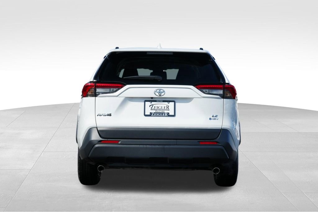 Used 2025 Toyota RAV4 LE image 7