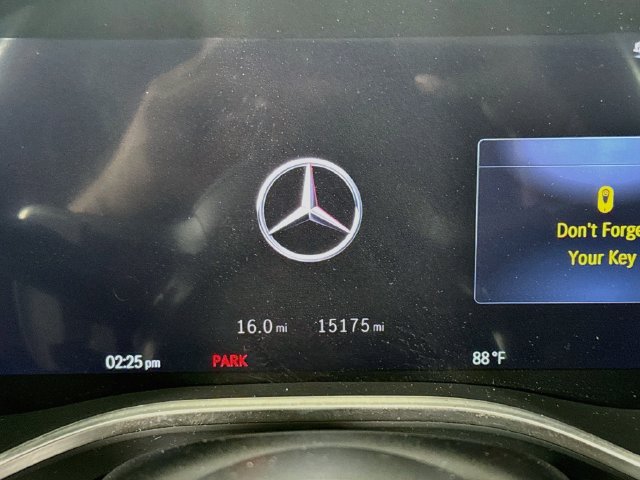 Used 2022 Mercedes-Benz SL 55 AMG 4MATIC image 15