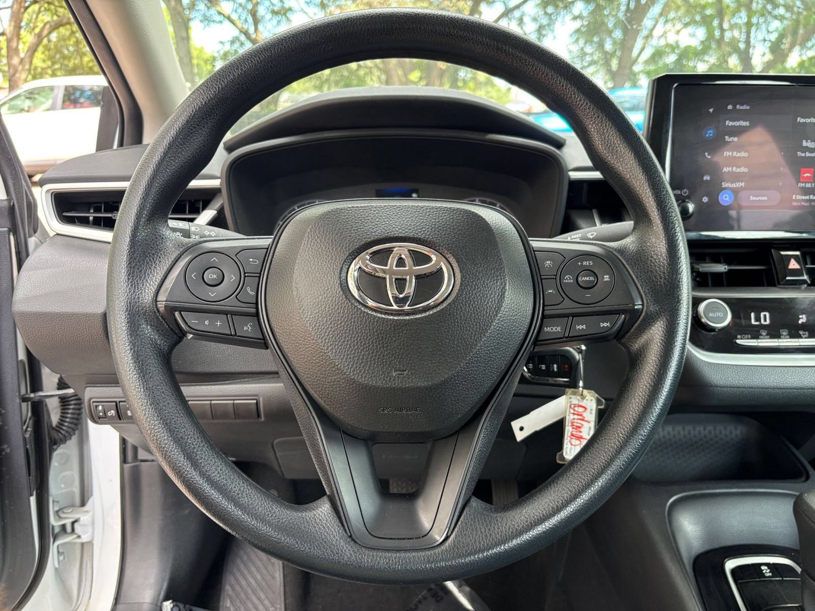 Used 2025 Toyota Corolla LE FWD image 25