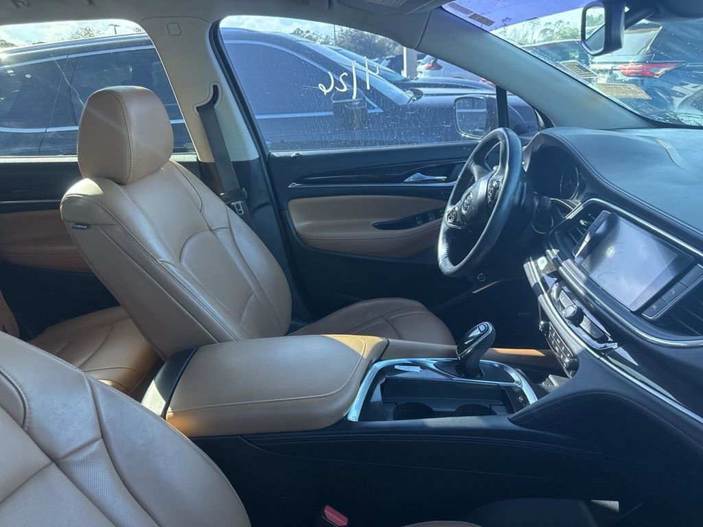 Used 2019 Buick Enclave Premium w/ Experience Buick Package FWD image 12