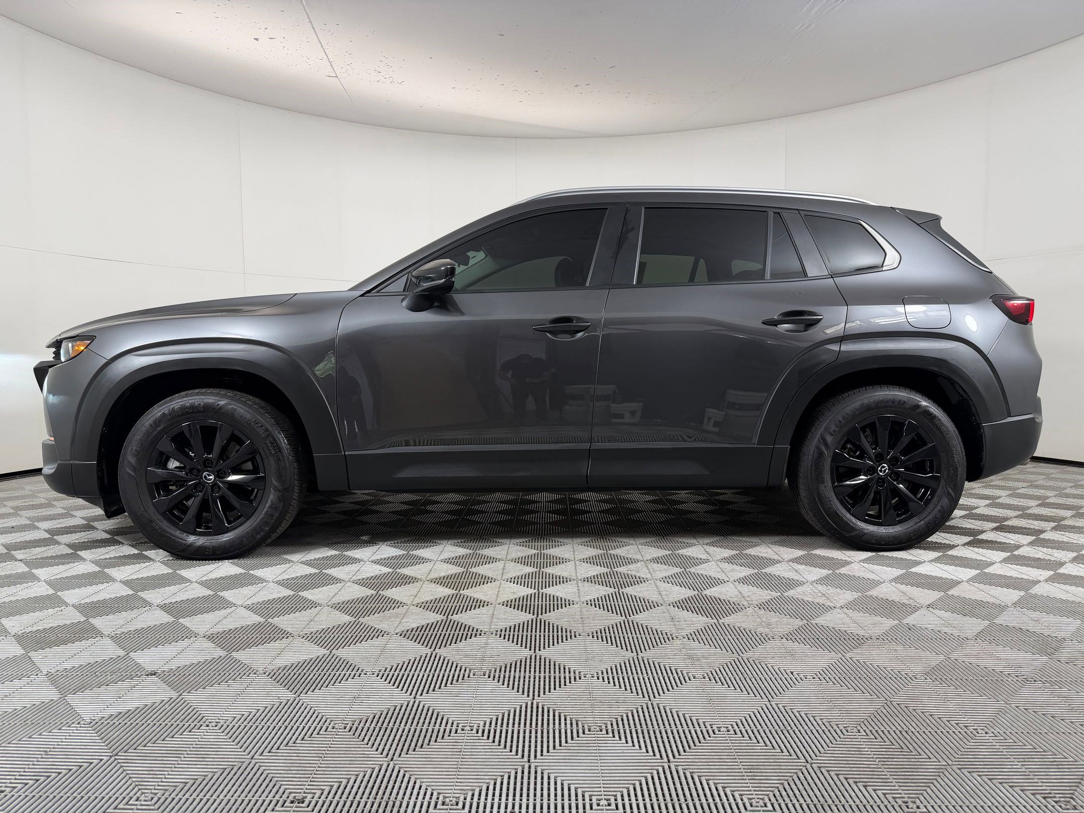 Used 2024 MAZDA CX-50 AWD 2.5 S w/ Cargo Package image 2