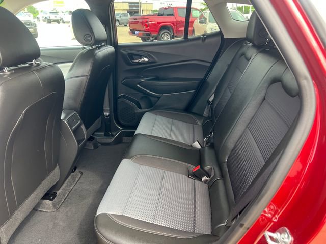 Certified 2025 Chevrolet Trax LT FWD image 13