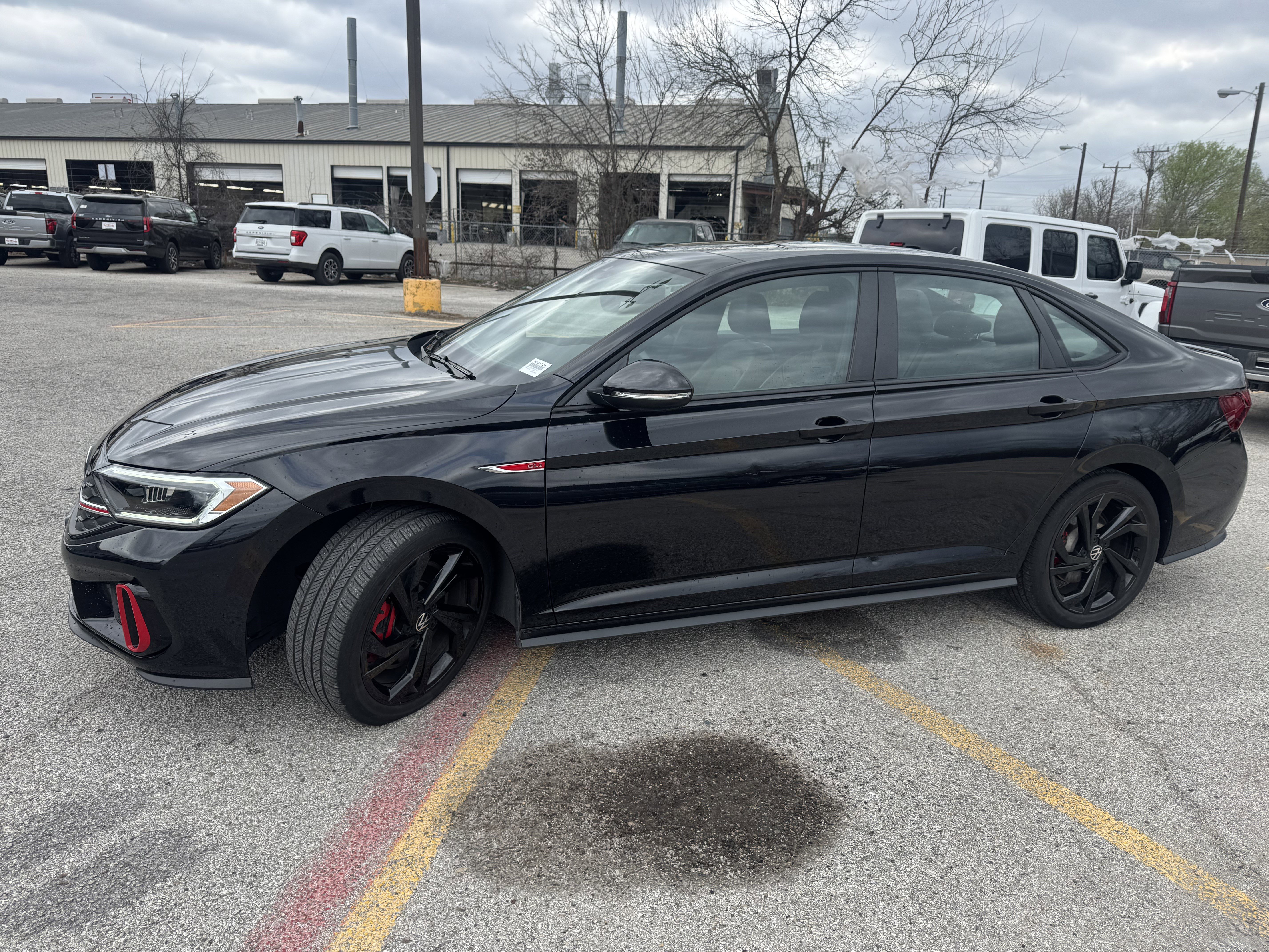 Used 2024 Volkswagen Jetta GLI Autobahn w/ GLI Black Package image 11