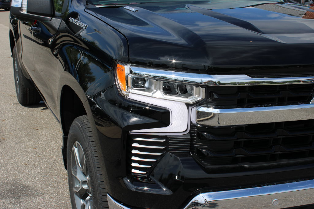 New 2026 Chevrolet Silverado 1500 LT w/ Safety Package AWD/4WD image 7