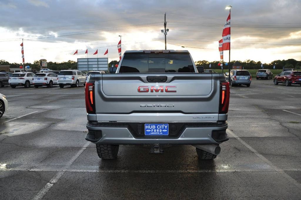Used 2024 GMC Sierra 2500 Denali w/ Denali Reserve Package image 4