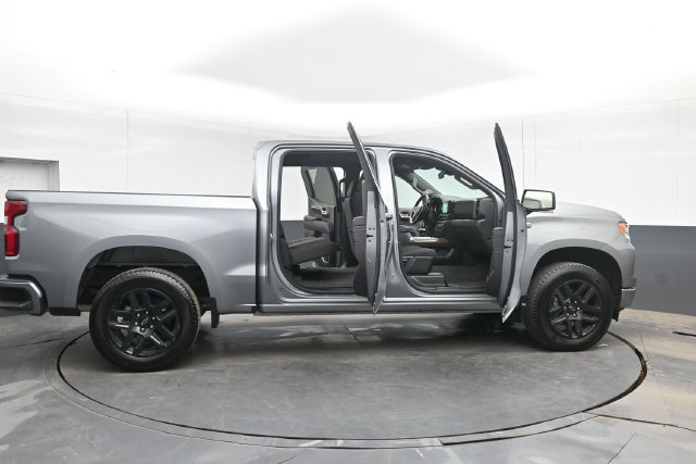 Used 2023 Chevrolet Silverado 1500 RST w/ Z71 Off-Road Package AWD/4WD image 50