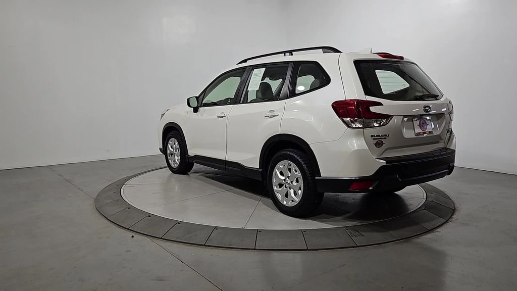 Used 2021 Subaru Forester AWD/4WD image 3