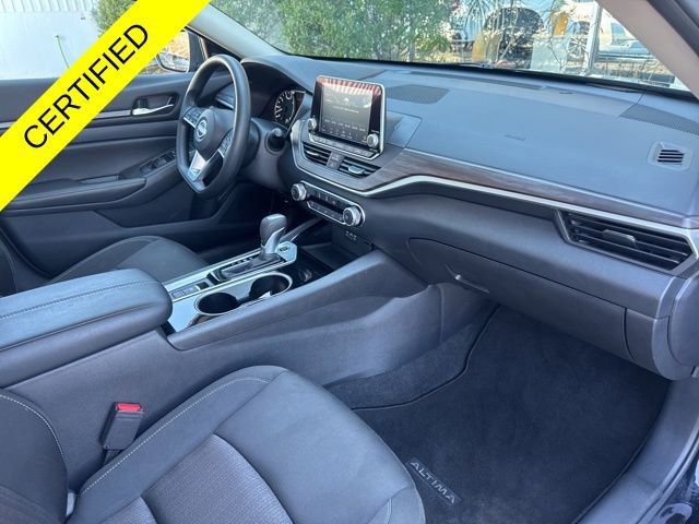 Used 2024 Nissan Altima 2.5 SV AWD/4WD image 24