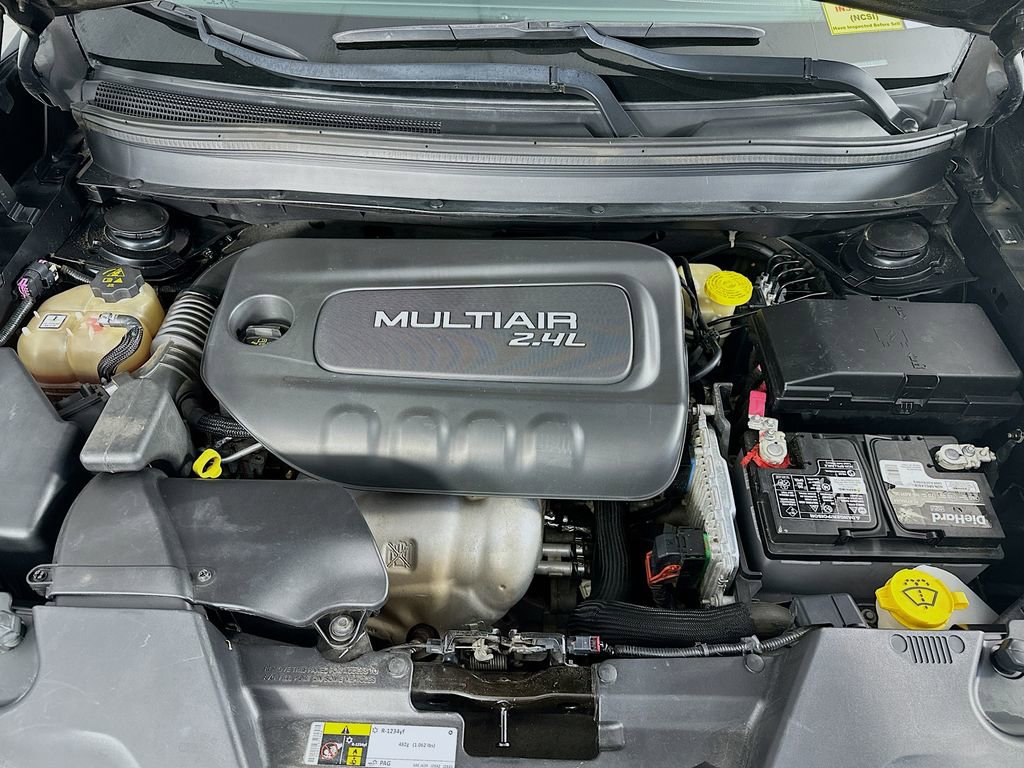 Used 2016 Jeep Cherokee Limited image 31