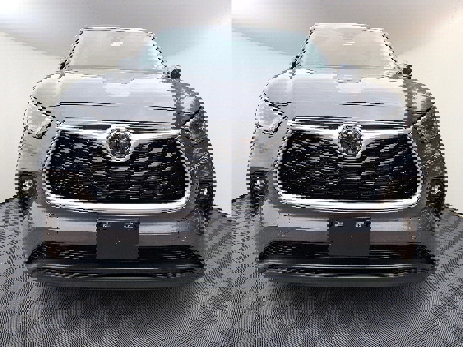 Used 2024 Toyota Highlander LE image 2