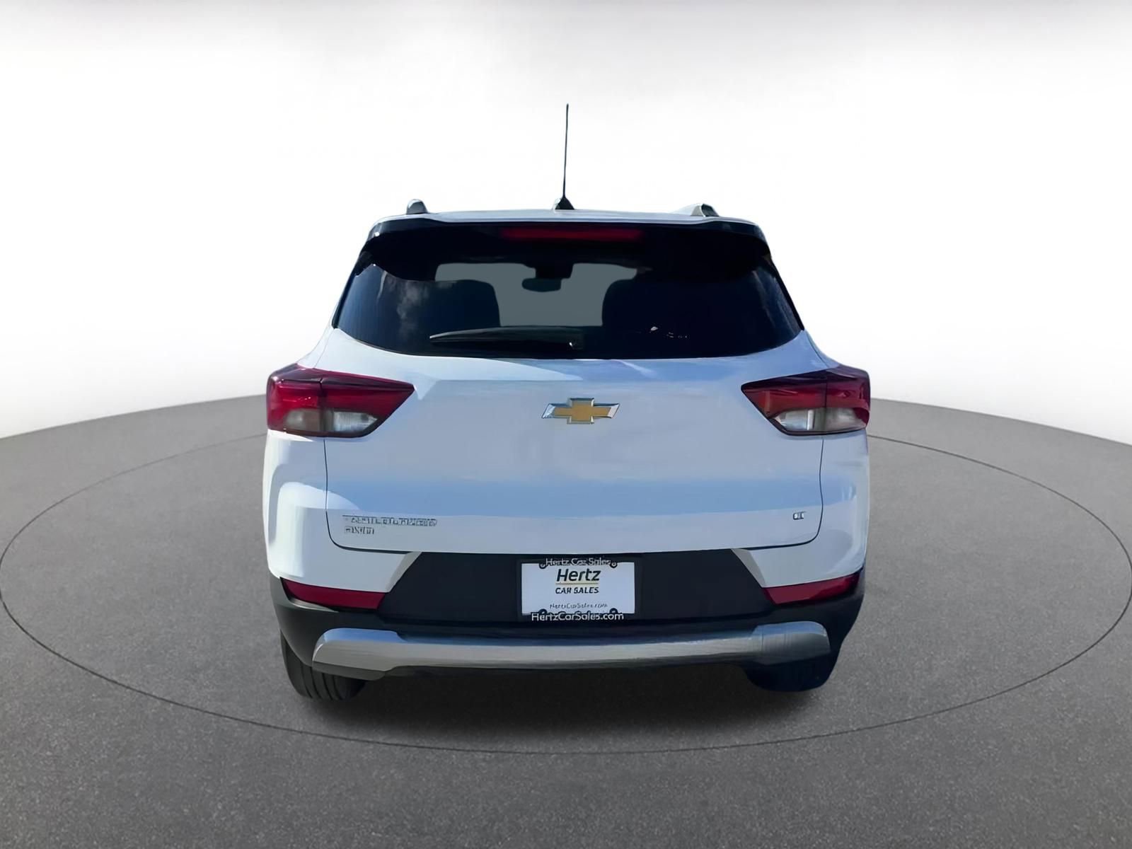 Used 2025 Chevrolet TrailBlazer LT w/ Driver Confidence Package image 12