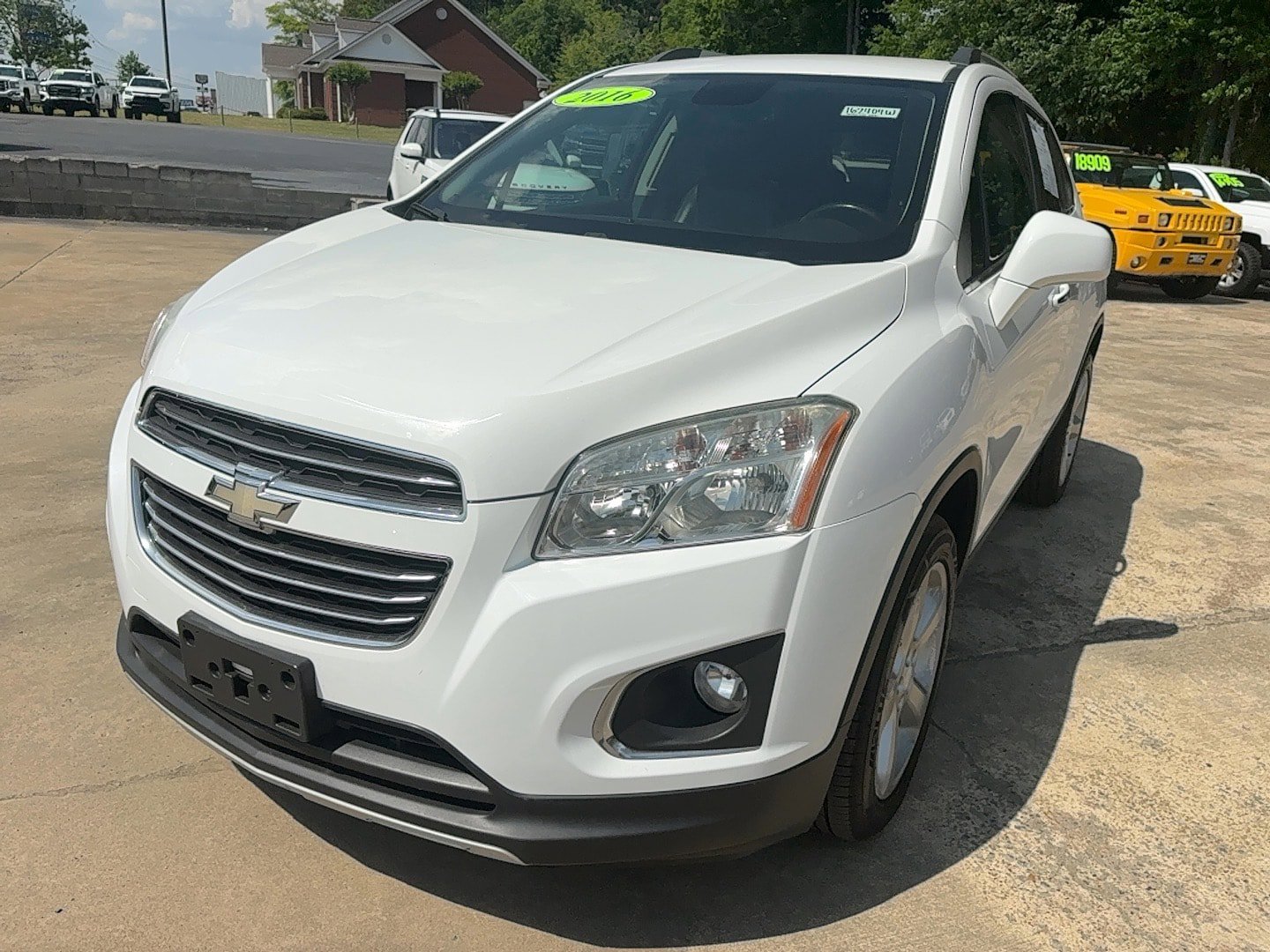 Used 2016 Chevrolet Trax LTZ AWD/4WD image 2