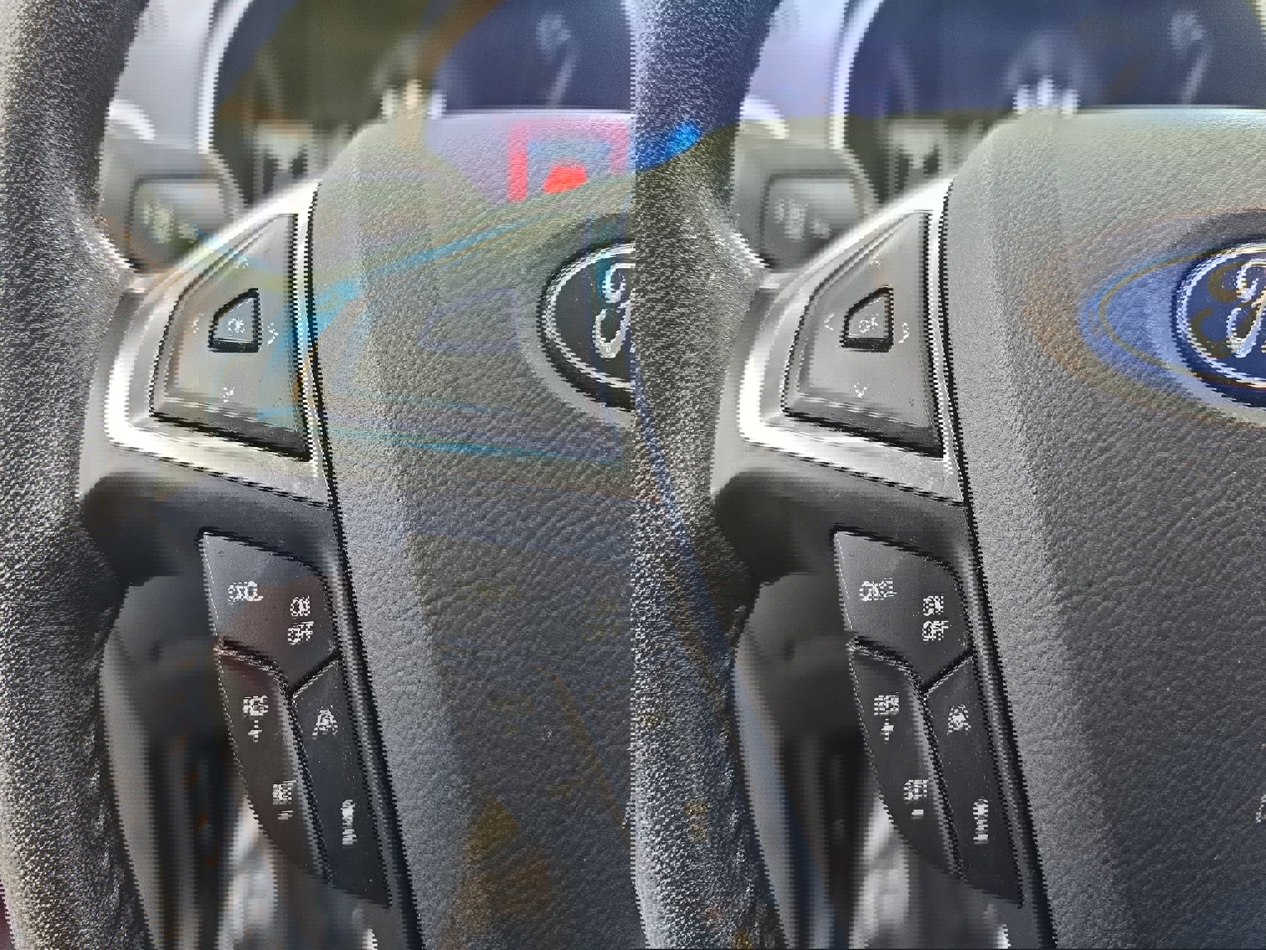 Used 2020 Ford Edge SEL w/ Convenience Package image 17