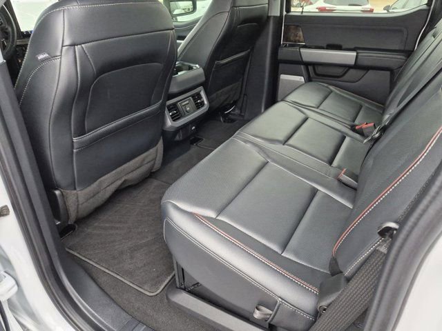 Used 2024 Ford F350 Lariat w/ Lariat Ultimate Package AWD/4WD image 14