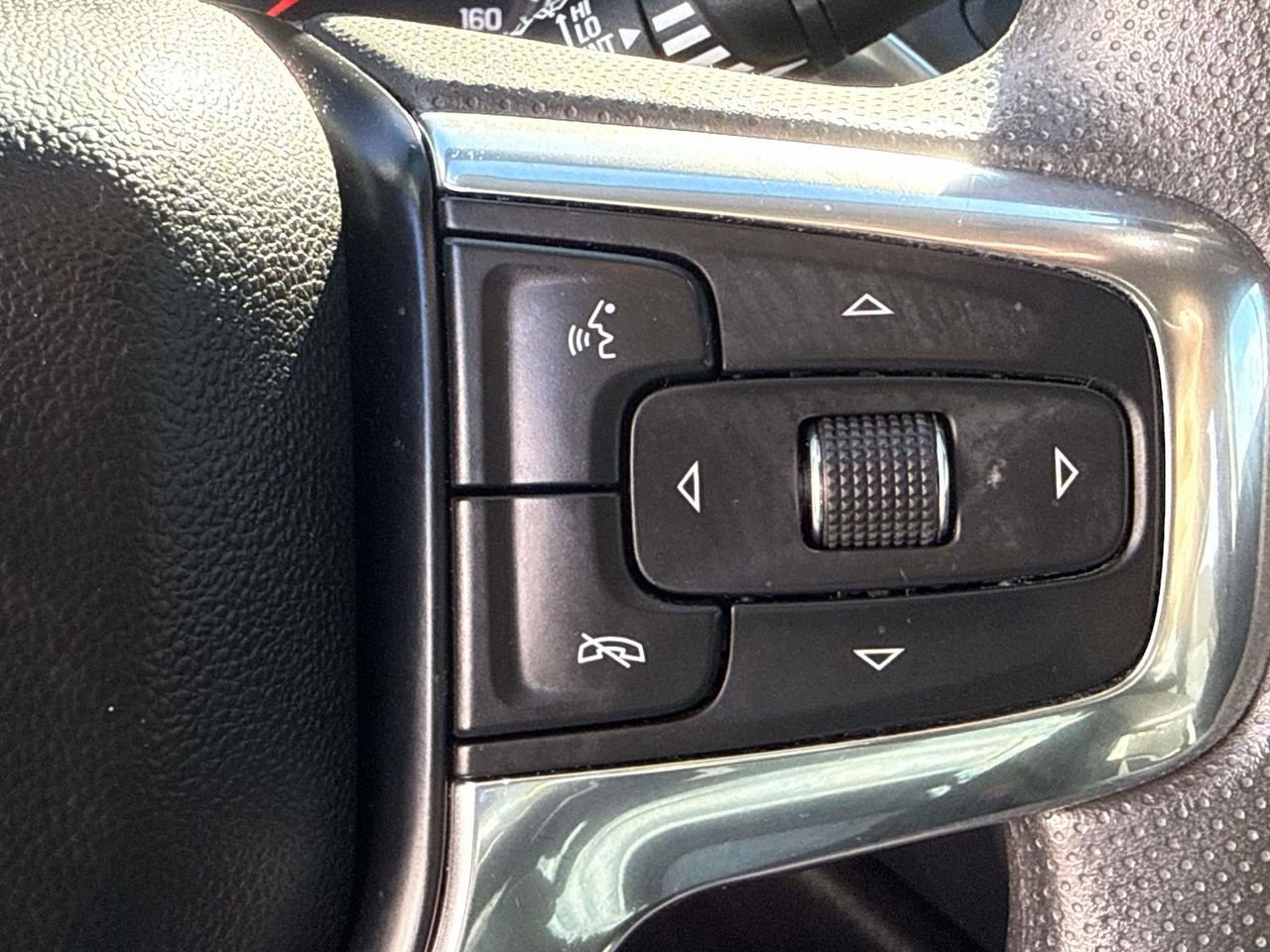 Used 2023 Chevrolet Blazer LT w/ Midnight/Sport Edition image 19