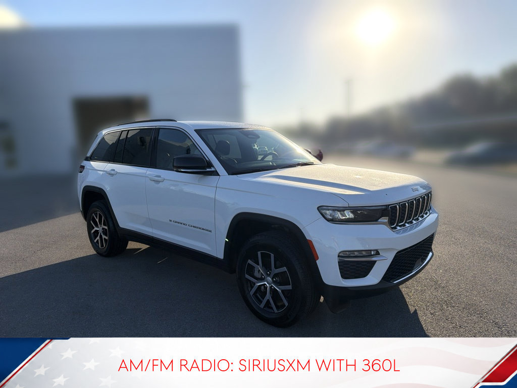 Used 2025 Jeep Grand Cherokee Limited AWD/4WD image 4