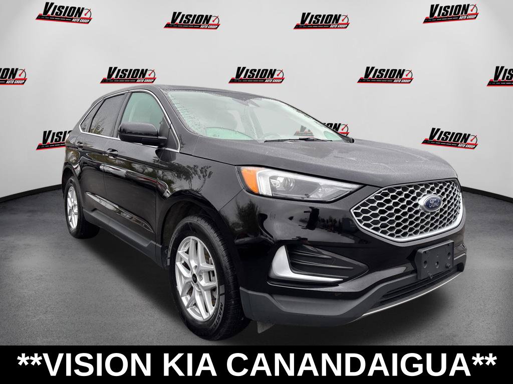 Used 2024 Ford Edge SEL AWD/4WD image 3
