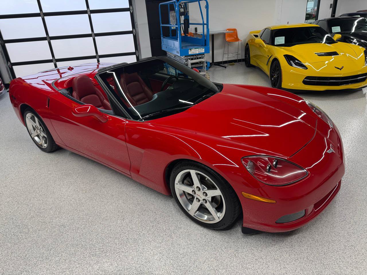 Used 2005 Chevrolet Corvette Convertible w/ Preferred Equipment Group image 17
