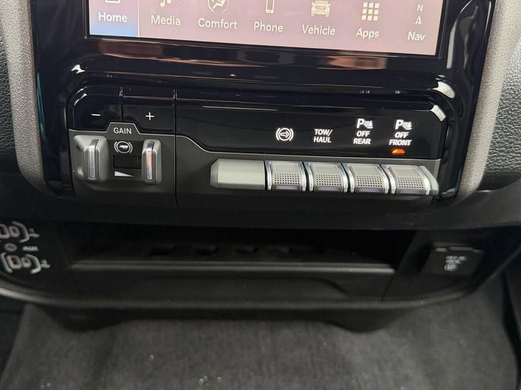 New 2026 RAM 3500 Tradesman image 24