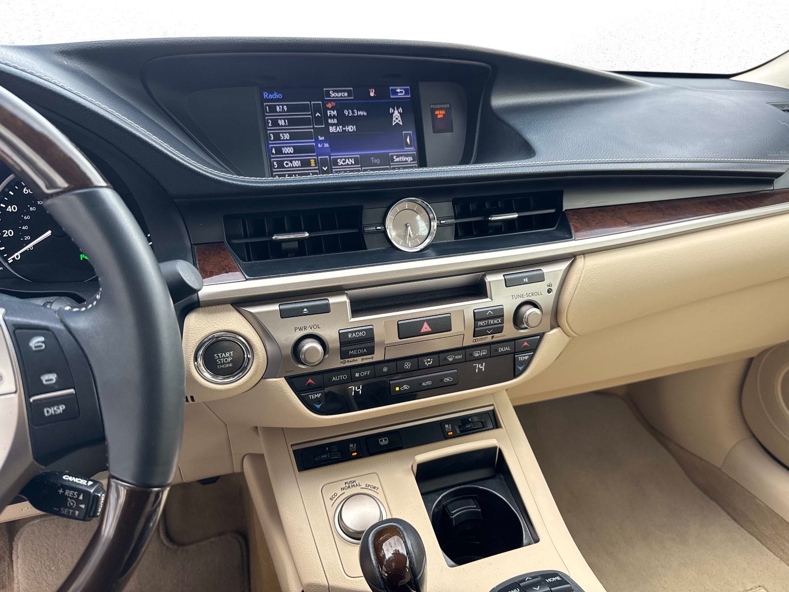 Used 2015 Lexus ES 350 w/ Luxury Package FWD image 24
