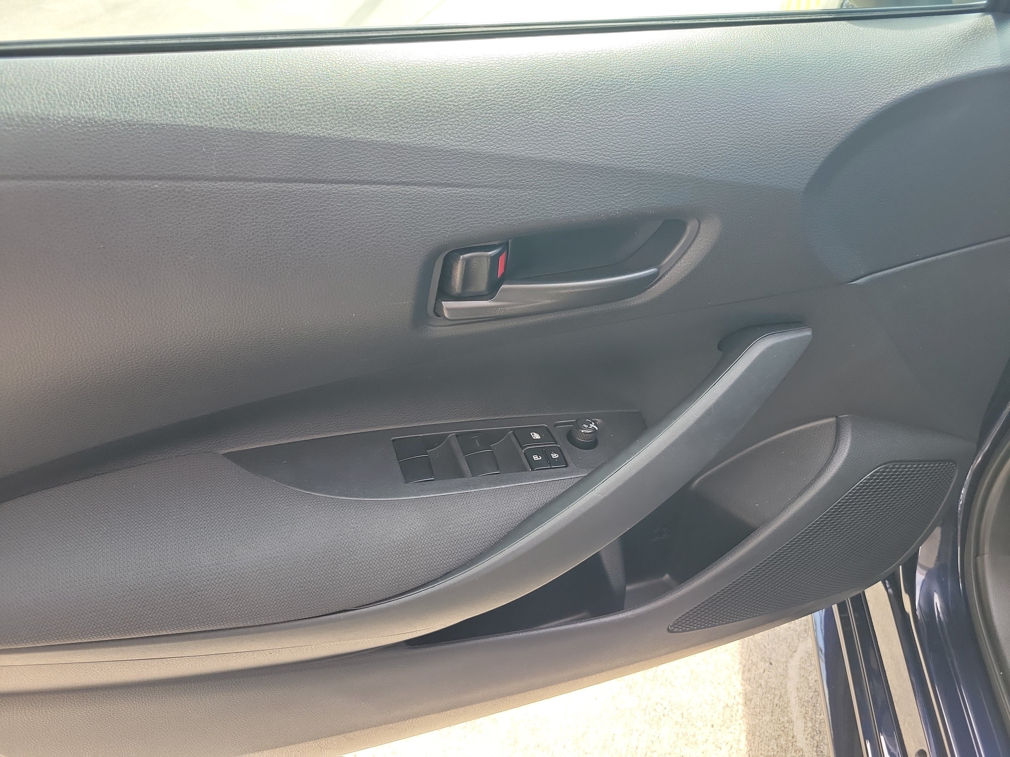 Certified 2024 Toyota Corolla LE FWD image 20