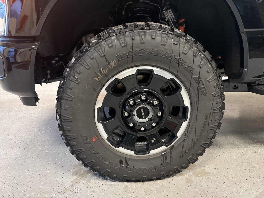 New 2026 Ford F350 Lariat w/ Tremor Off-Road Package image 2