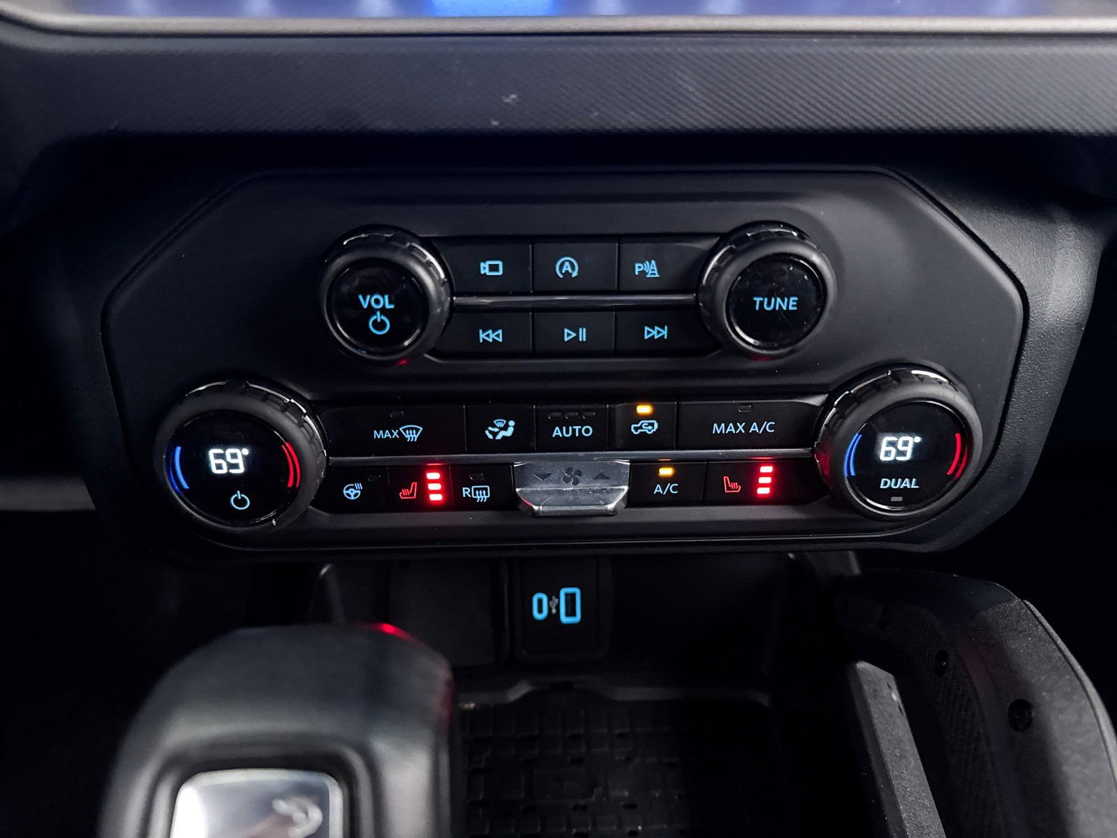 Used 2024 Ford Bronco Raptor image 39