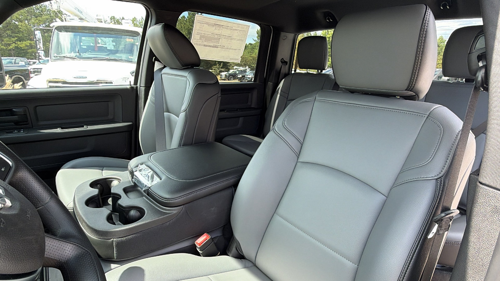 New 2026 RAM 5500 Tradesman AWD/4WD image 17