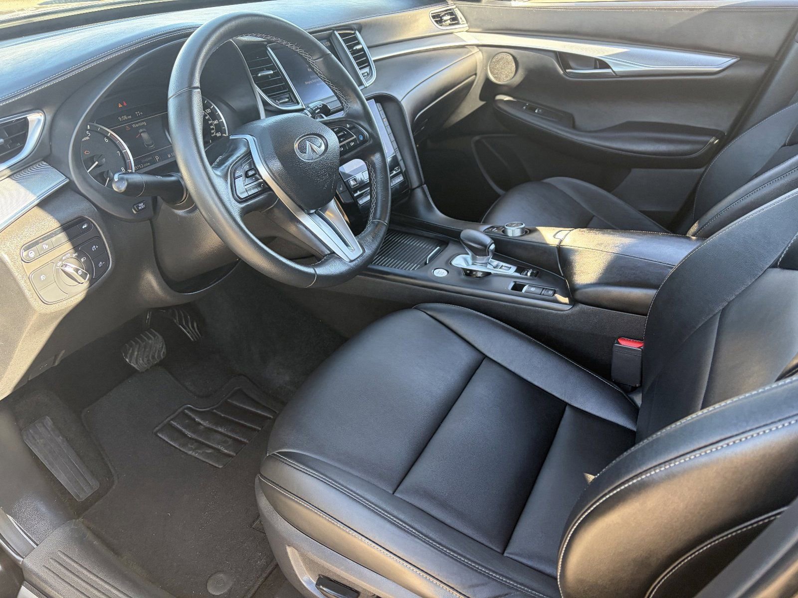 Used 2021 INFINITI QX50 Luxe w/ Appearance Package image 20