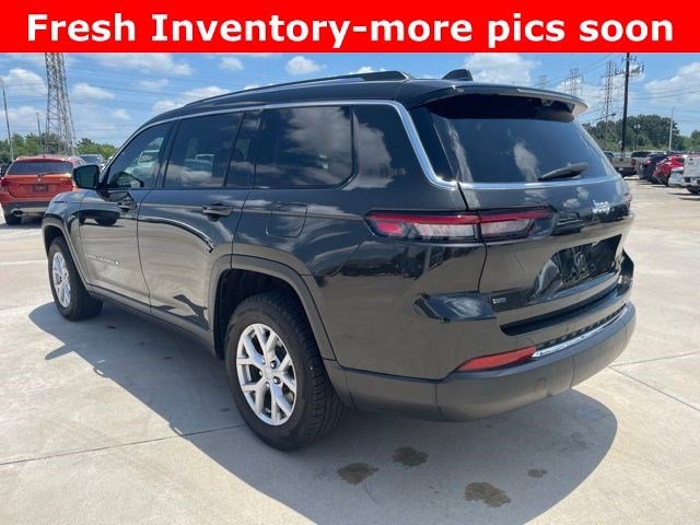 Used 2022 Jeep Grand Cherokee L Limited w/ Luxury Tech Group II RWD image 5