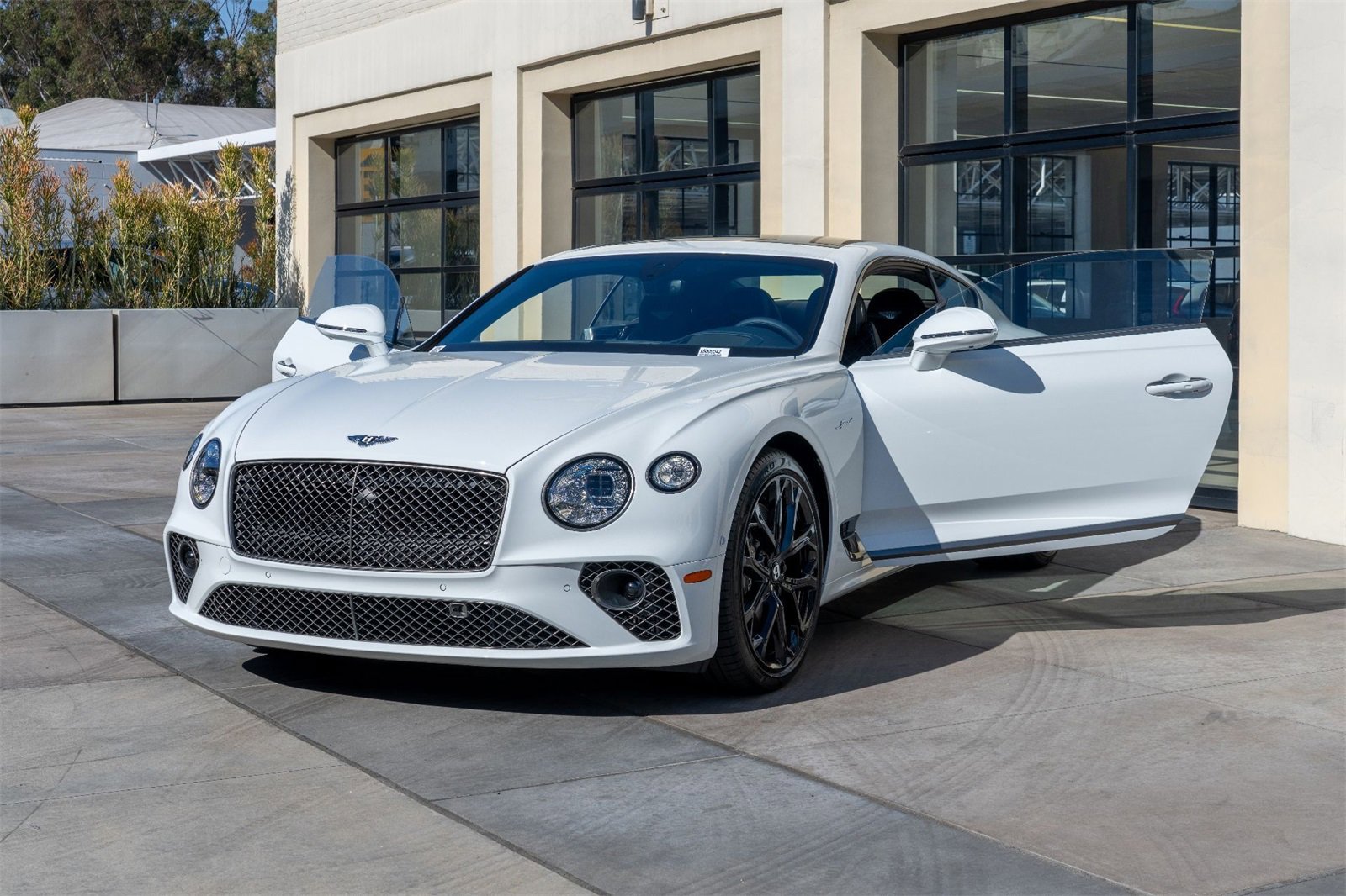 Used 2024 Bentley Continental GT Speed image 33
