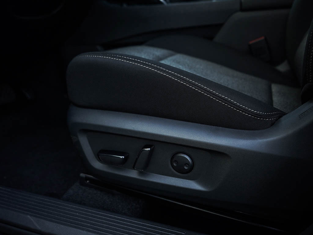 New 2026 Nissan Rogue SV image 20