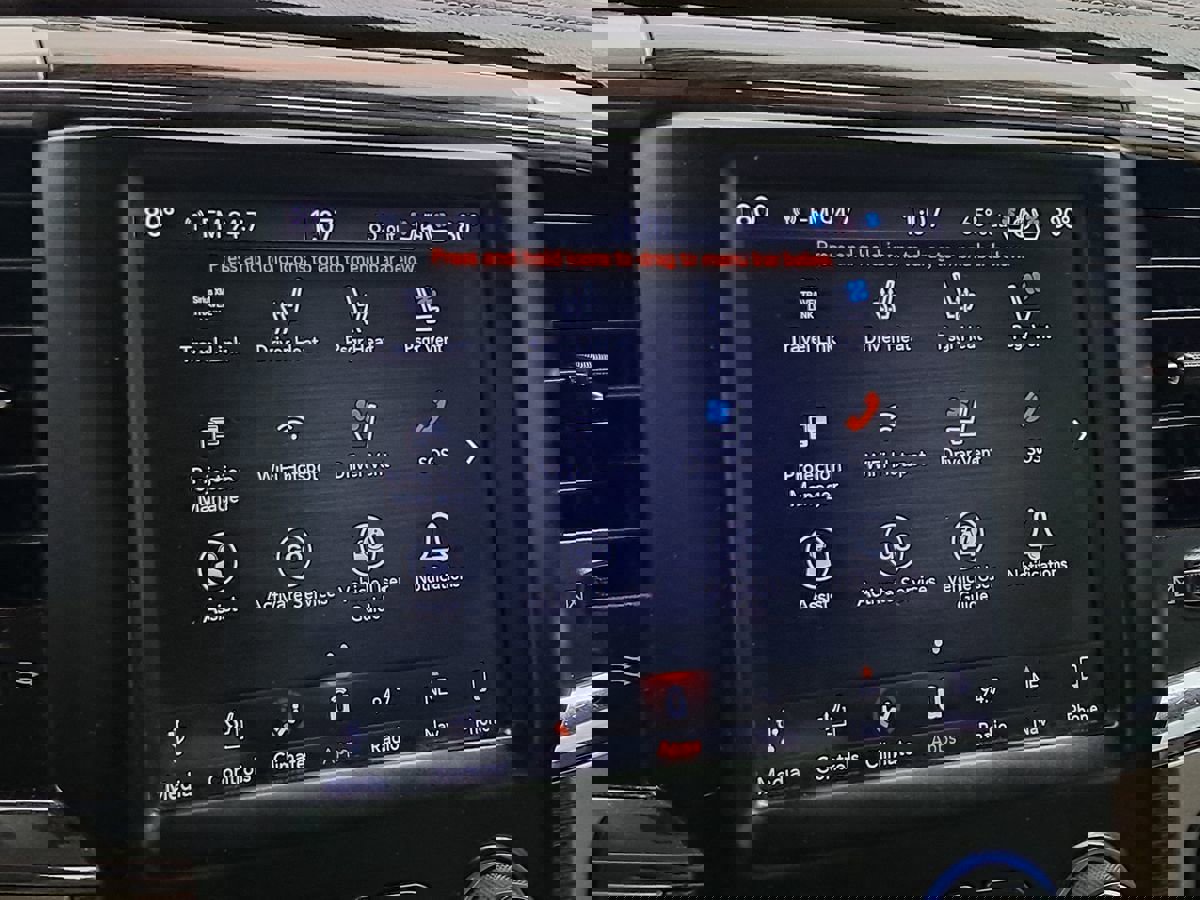 Used 2018 RAM 1500 Laramie w/ Convenience Group image 14