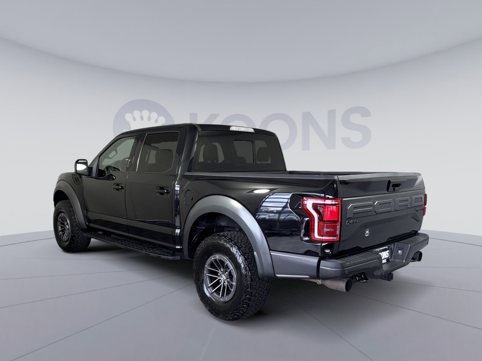 Used 2019 Ford F150 Raptor w/ Equipment Group 802A Luxury image 4