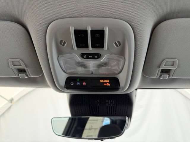 New 2027 Chevrolet Bolt RS w/ Technology Package FWD image 38
