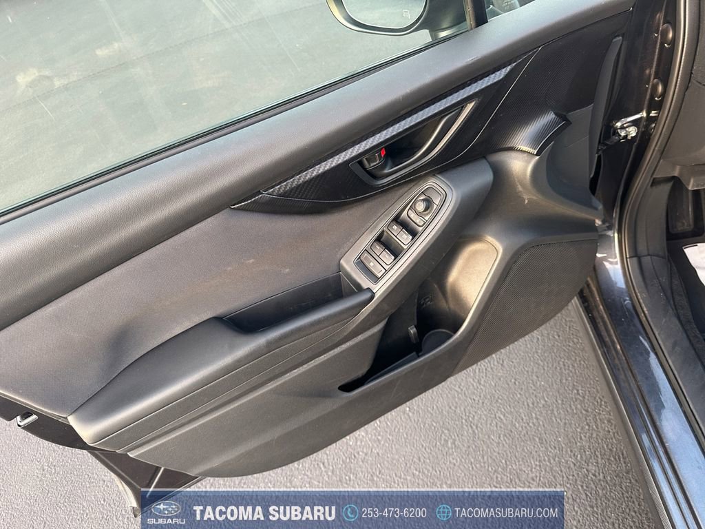 Used 2018 Subaru Crosstrek 2.0i Premium image 11