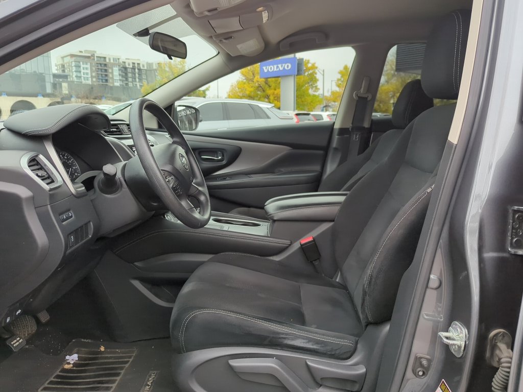 Used 2019 Nissan Murano S AWD/4WD image 11