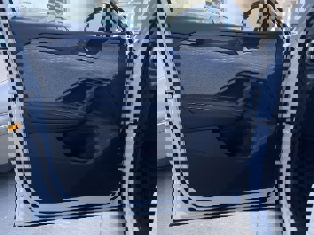 New 2026 Volkswagen Tiguan S image 9