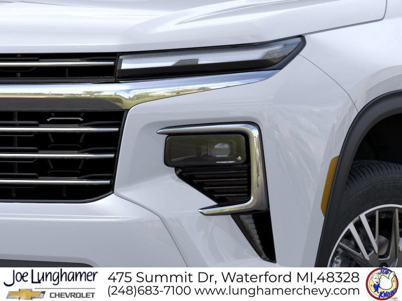 New 2026 Chevrolet Traverse LT w/ Driver Confidence Package AWD/4WD image 10