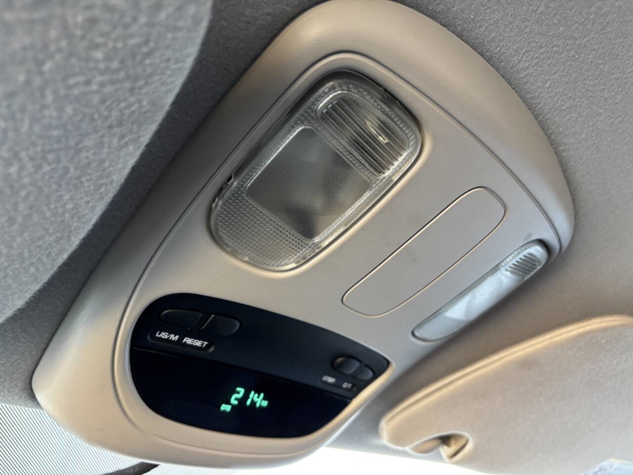 Used 2003 Dodge Ram 2500 Truck SLT image 23