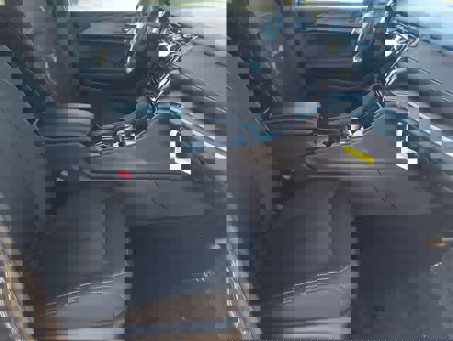 Used 2025 Jeep Grand Cherokee Laredo image 21