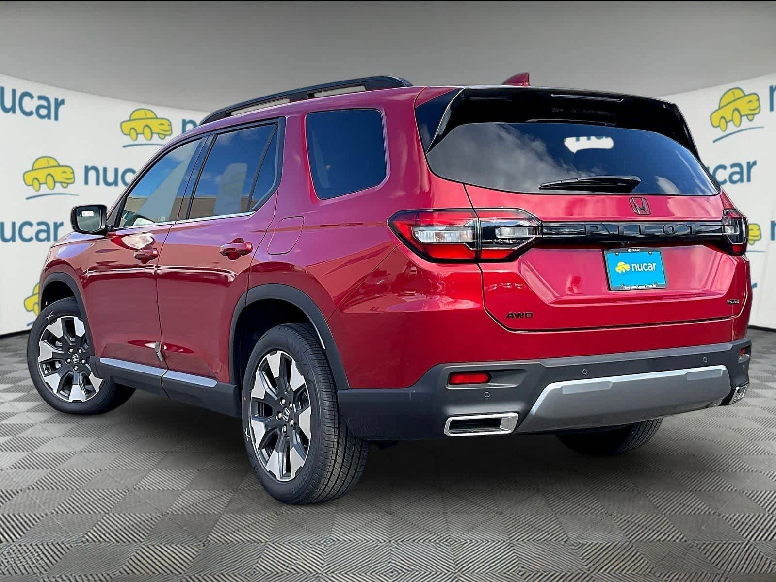 New 2026 Honda Pilot Touring image 5