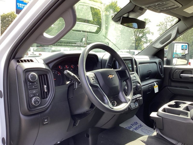 New 2026 Chevrolet Silverado 2500 Custom w/ Custom Convenience Package image 29