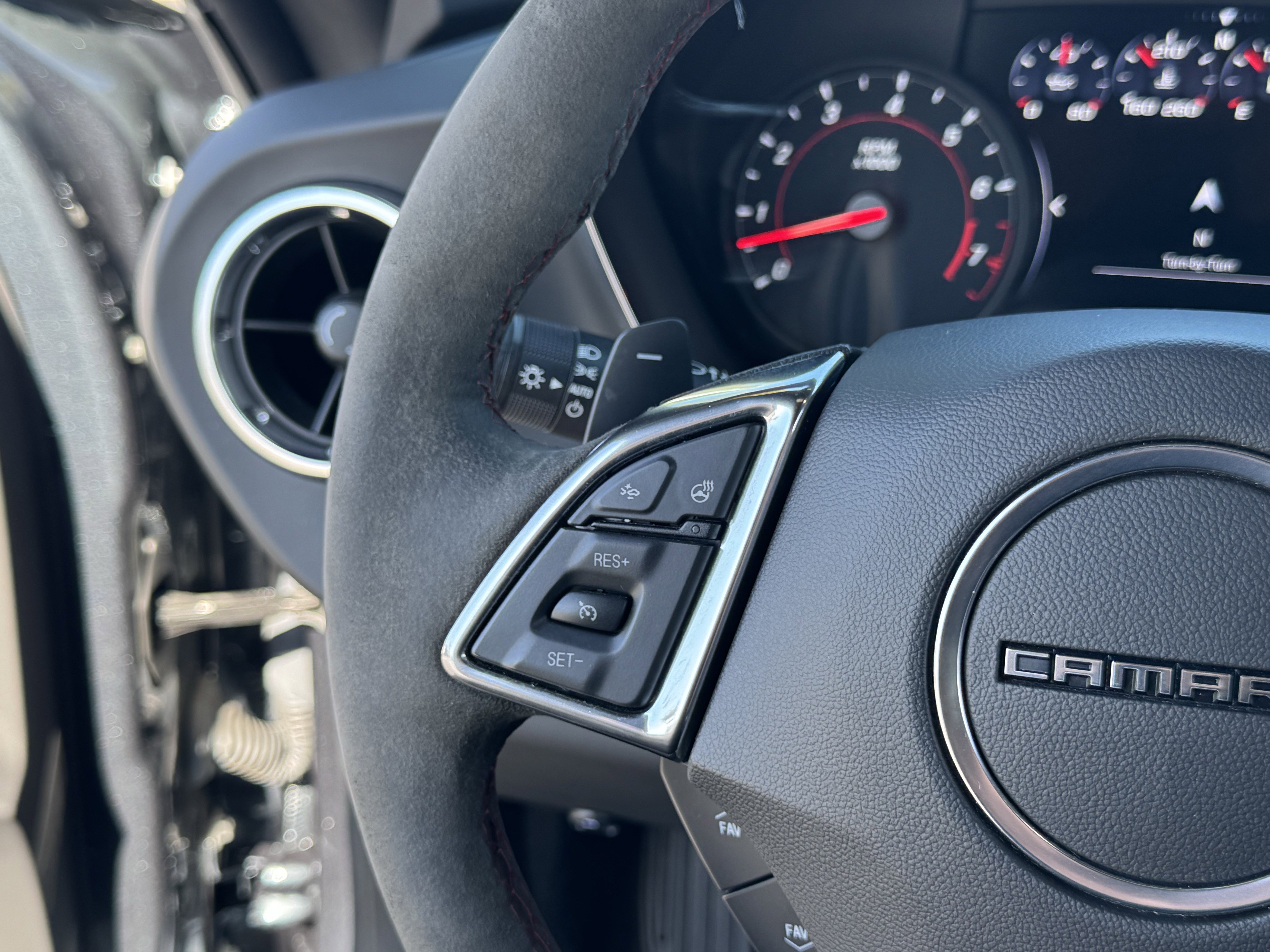 Used 2023 Chevrolet Camaro ZL1 image 20