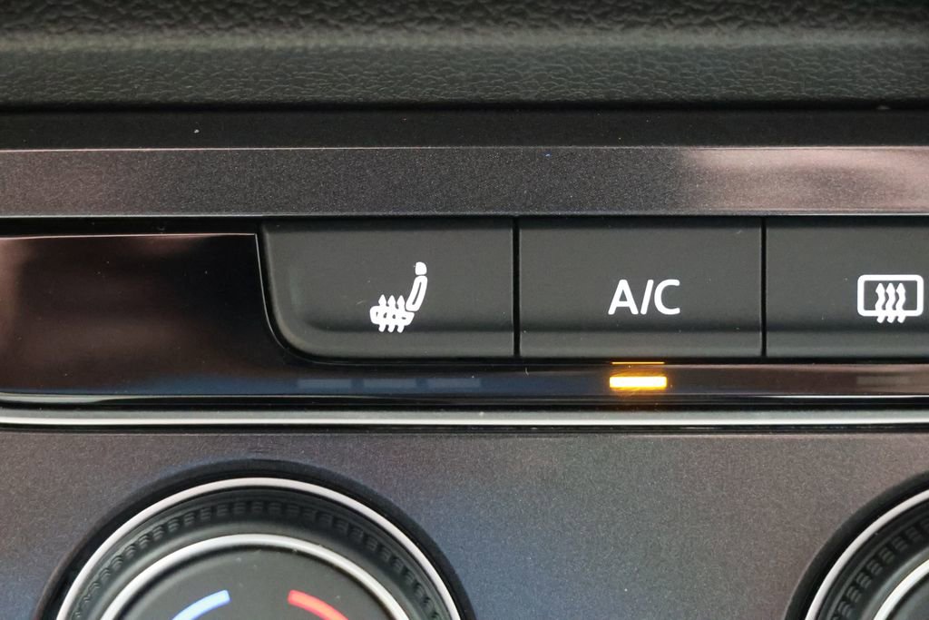 Used 2024 Volkswagen Tiguan S AWD/4WD image 25