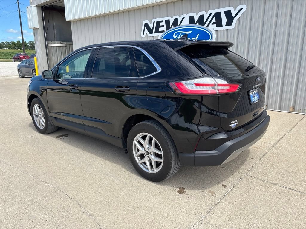 Used 2024 Ford Edge SEL w/ Convenience Package AWD/4WD image 6