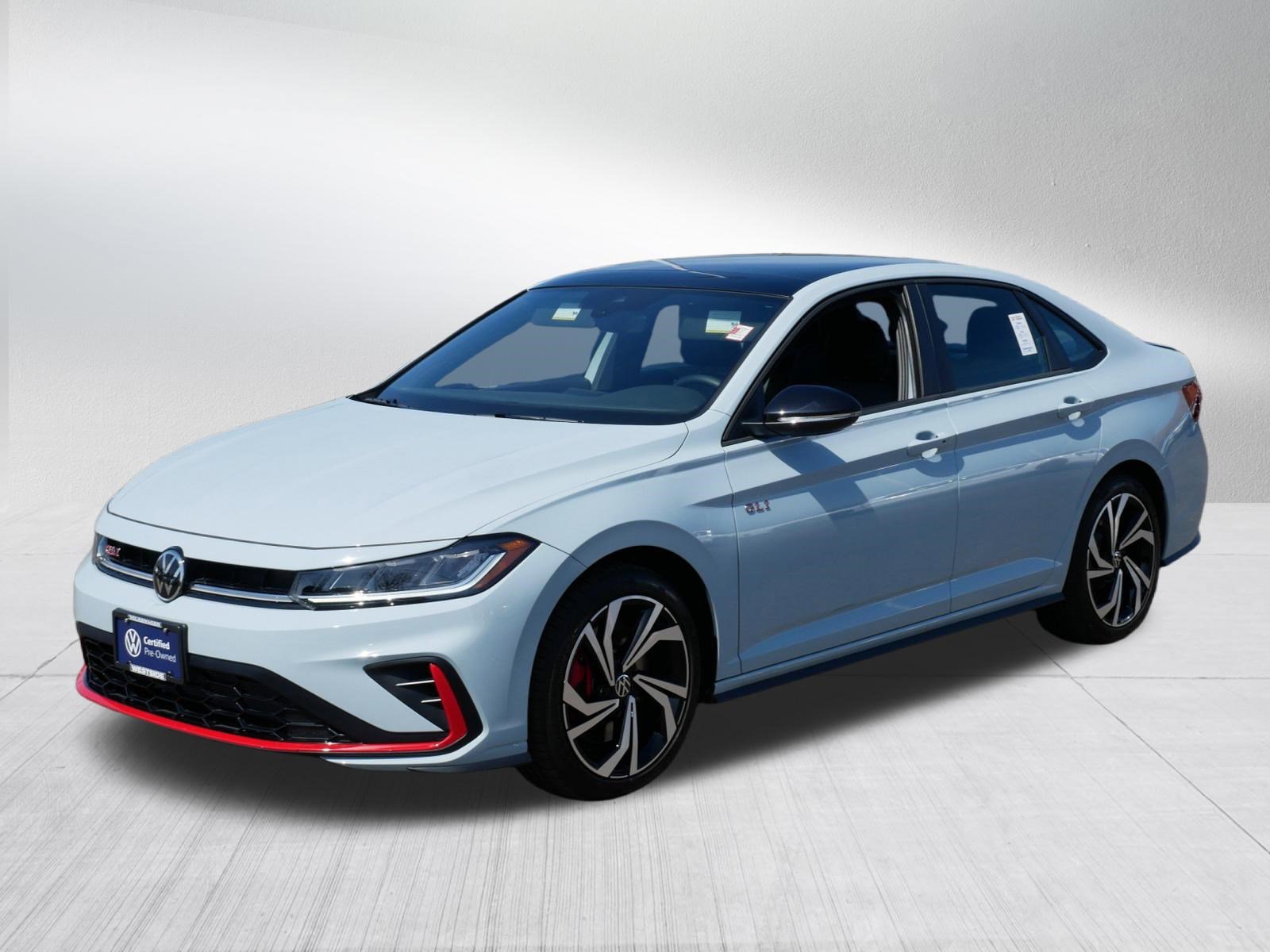 Used 2025 Volkswagen Jetta GLI Autobahn FWD image 3