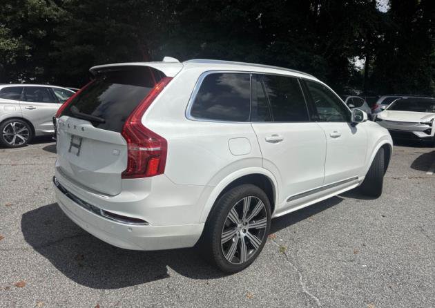 Used 2024 Volvo XC90 T8 Core w/ Protection Package Premier AWD/4WD image 4