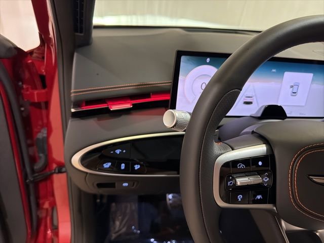 Used 2026 Genesis GV70 3.5T Sport Prestige image 15